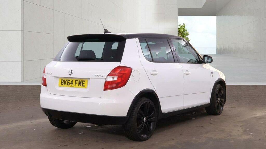Skoda Fabia Hatchback 1.2 Tsi Black Edition Euro 5 20146 BK64FME White #6
