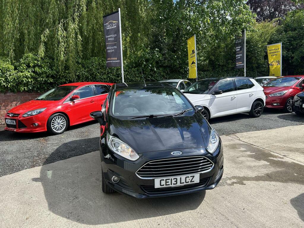 Ford Fiesta Hatchback 1.0 Zetec Euro 5 Ss 201313 CE13LCZ Black #6