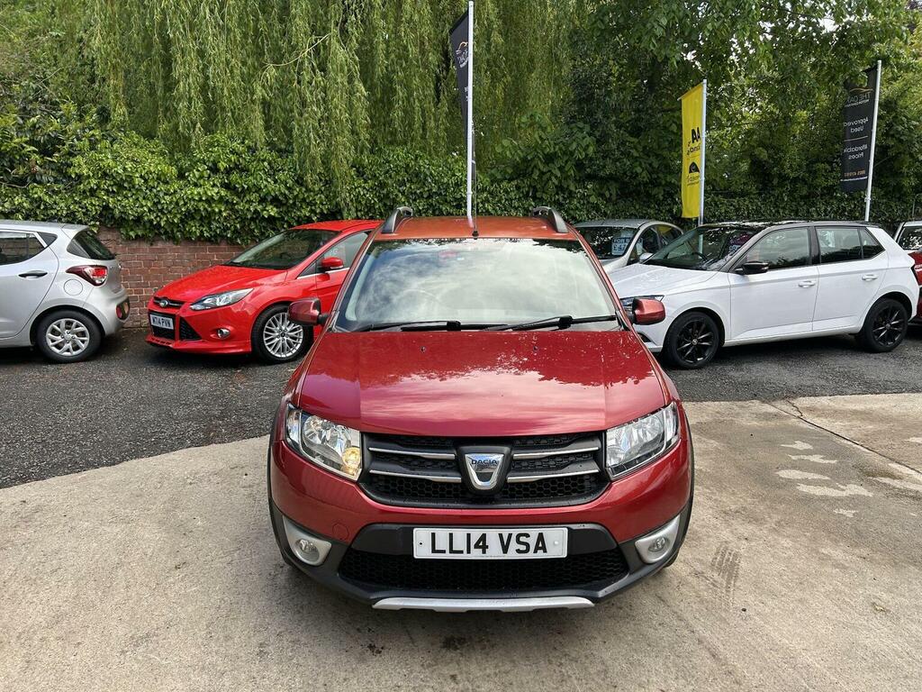 Dacia Sandero Stepway Hatchback 1.5 Dci Laureate Euro 5 201414 LL14VSA Red #2