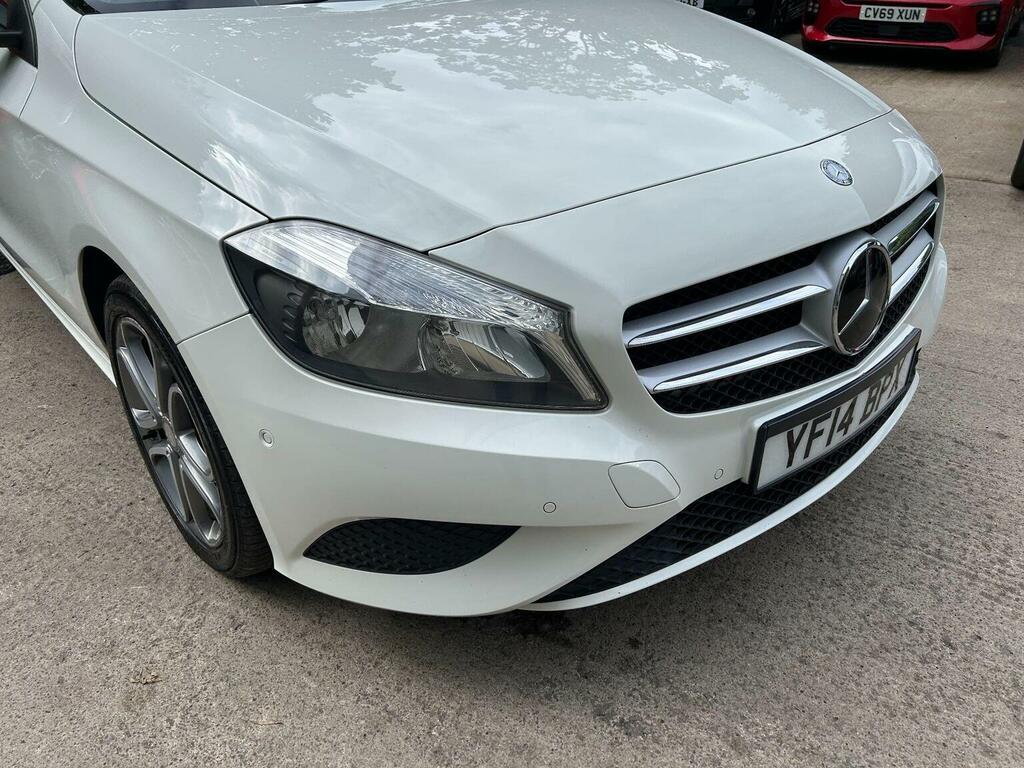 Mercedes-Benz A Class Hatchback 1.5 A180 Cdi Sport 7G-dct Euro 5 Ss 5 YF14BPX White #5