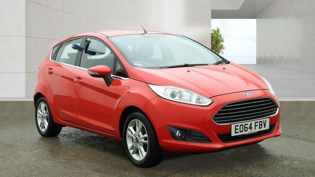 Ford Fiesta Hatchback 1.25 Zetec Euro 5 201464 Red