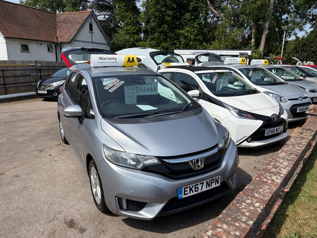 Honda Jazz 1.3 I-vtec Se Navi Cvt Euro 6 Ss EK67NPN Silver #2