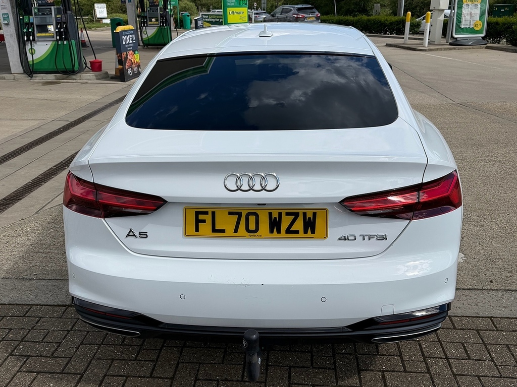 Audi A5 2.0 Tfsi 40 Edition 1 Sportback S Troni FL70WZW White #6