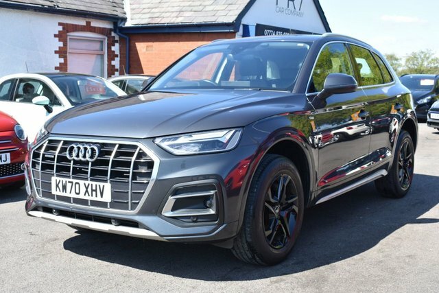 Audi Q5 Tfsi 45 Sport Suv KW70XHV Grey #3