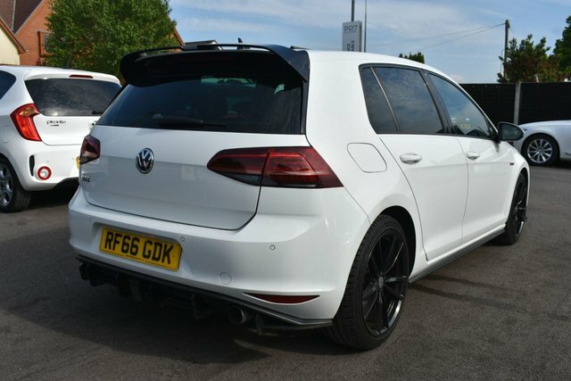 Volkswagen Golf Tsi Bluemotion Tech Gti RF66GDK White #3