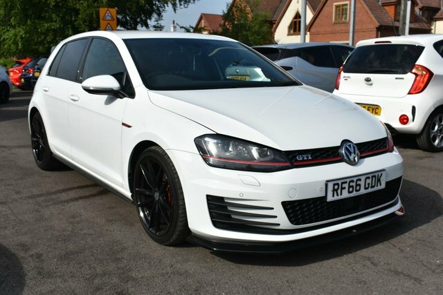 Volkswagen Golf Tsi Bluemotion Tech Gti White