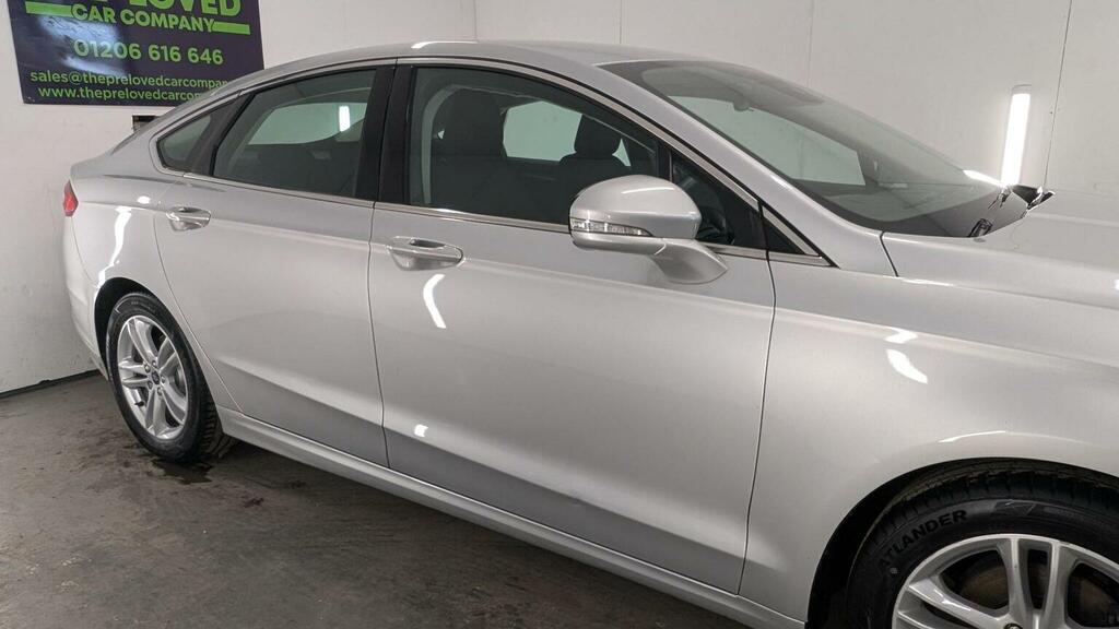 Ford Mondeo Hatchback 2.0 Tdci Eco Zetec Edition Euro 6 Ss YS19XPU Silver #4
