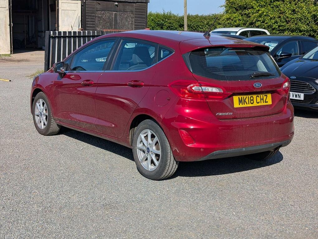 Ford Fiesta Hatchback 1.1 Ti-vct Zetec Euro 6 Ss 2018 MK18CHZ Red #6