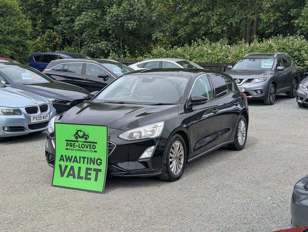 Ford Focus Hatchback 1.0T Ecoboost Titanium Euro 6 Ss Black