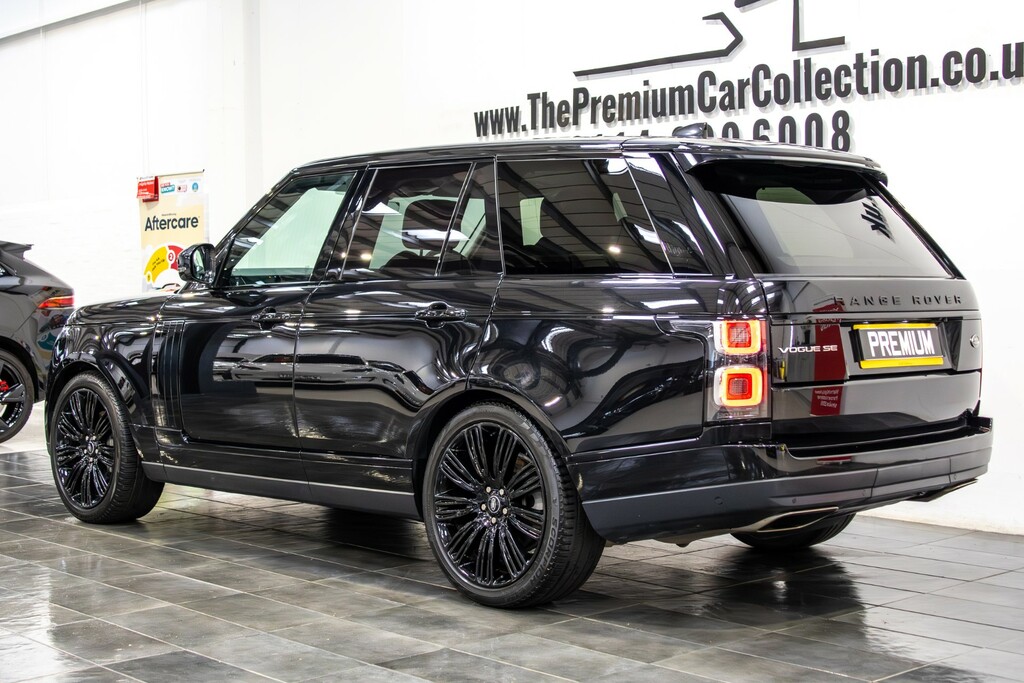 Land Rover Range Rover Vogue Se Black #3