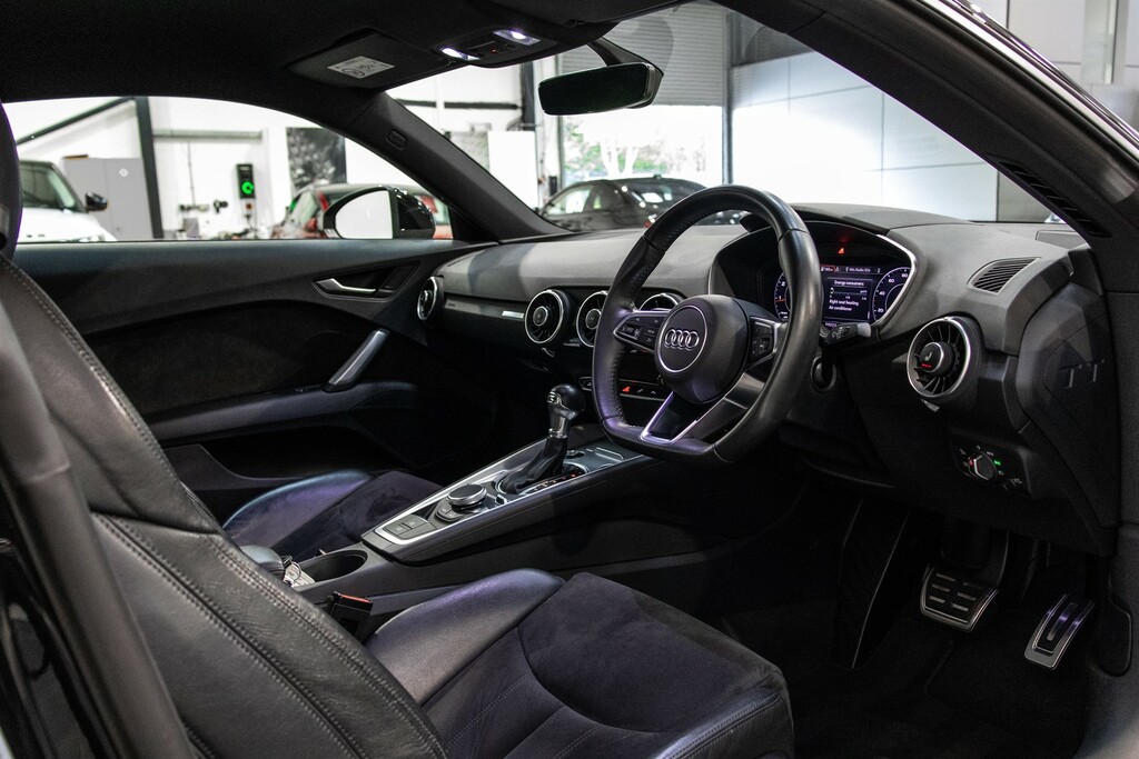 Audi TT Tfsi Sport LB19AUF Black #6