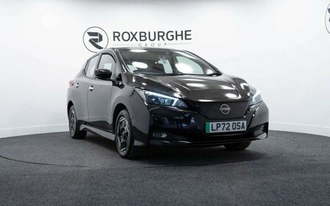 Nissan Leaf Hatchback Black