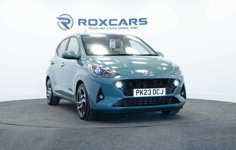 Hyundai I10 Hatchback Green