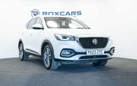 MG HS Suv White