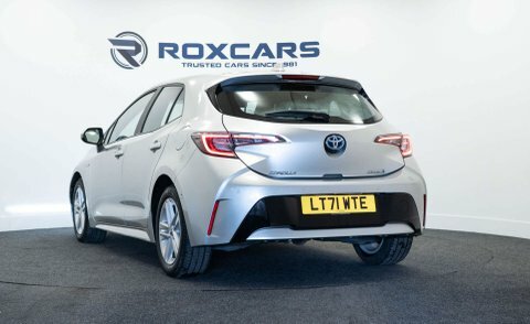 Toyota Corolla Hatchback LT71WTE Silver #5