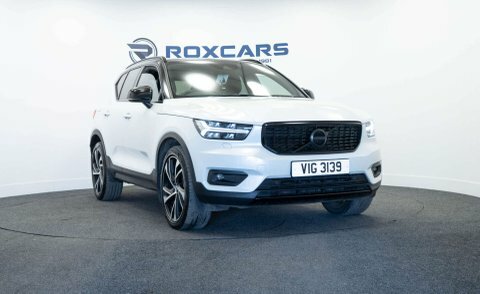 Volvo XC40 Suv White