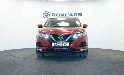 Nissan Qashqai Suv AK21BYC Red #2