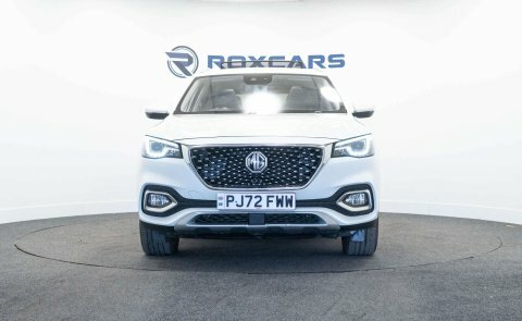 MG HS Suv PJ72FWW White #2