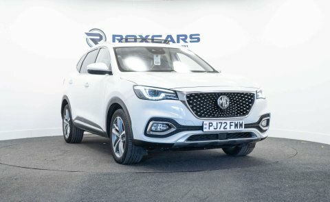 MG HS Suv White