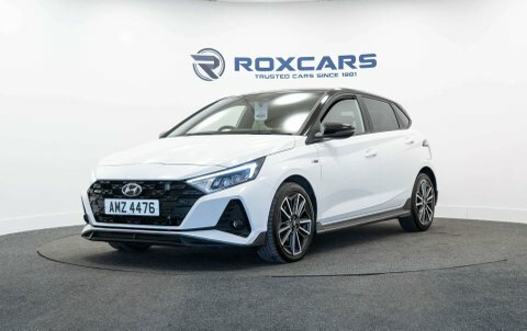 Hyundai I20 Hatchback AMZ4476 White #3