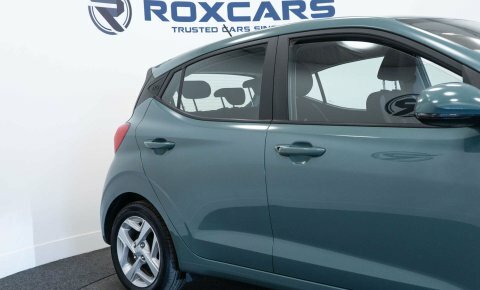 Hyundai I10 Hatchback CJ72FUE Green #6
