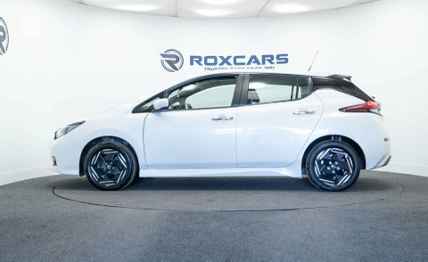 Nissan Leaf Hatchback LP72OEZ White #4