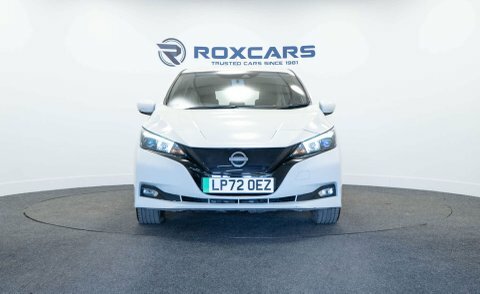 Nissan Leaf Hatchback LP72OEZ White #2