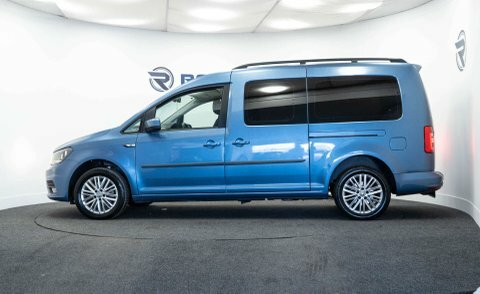 Volkswagen Caddy Maxi Life Mpv RRZ3380 Blue #4