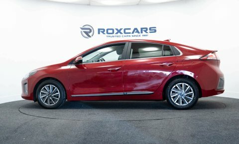 Hyundai Ioniq Hatchback LT72TOV Red #4