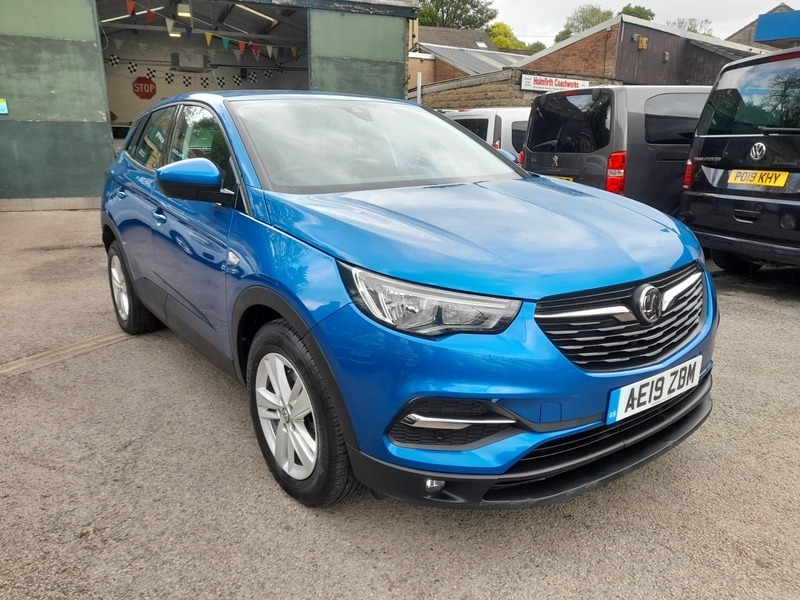 Vauxhall Grandland X 1.2 Turbo Se S Blue