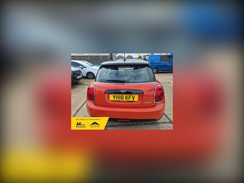 Mini Hatch 1.5 Cooper Hatchback Euro 6 Ss Orange