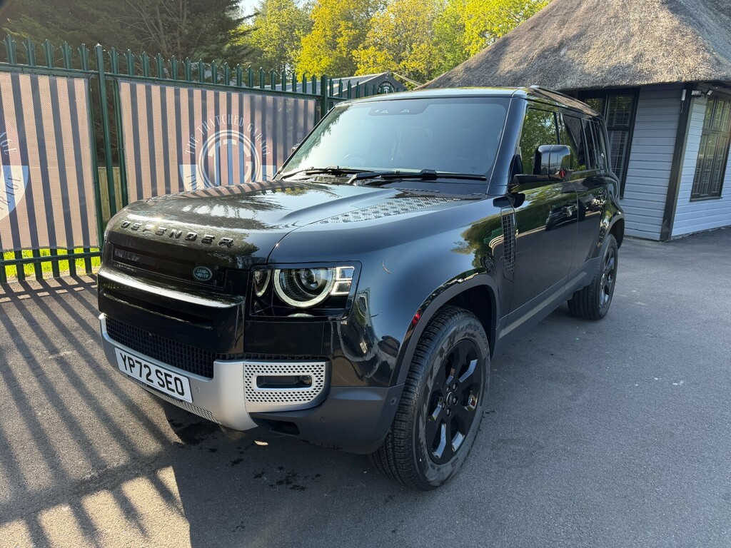 Land Rover Defender 110 3.0 D250 Se 110 YP72SEO Black #3