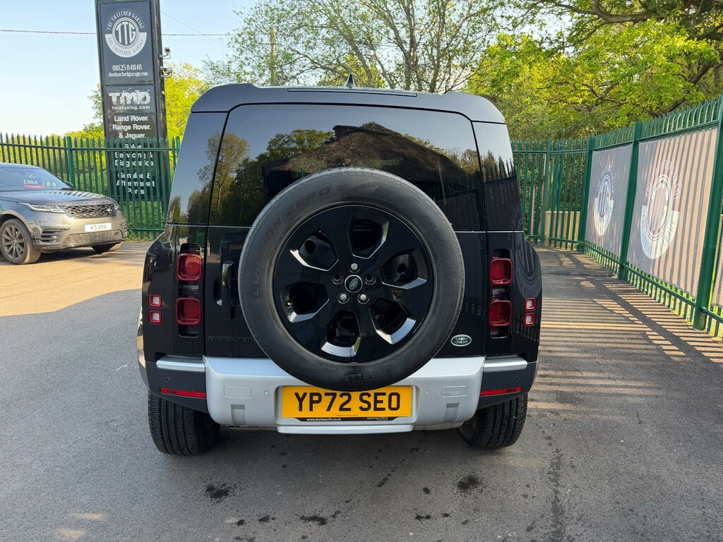 Land Rover Defender 110 3.0 D250 Se 110 YP72SEO Black #6