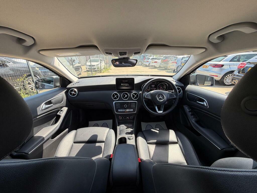 Mercedes-Benz A Class 1.5 A180d Sport 7G-dct Euro 6 S S GY17VHT  #2