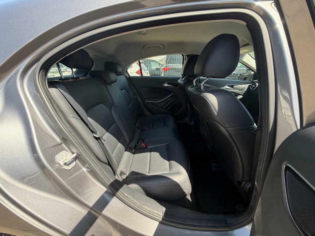 Mercedes-Benz A Class 1.5 A180d Sport 7G-dct Euro 6 S S 