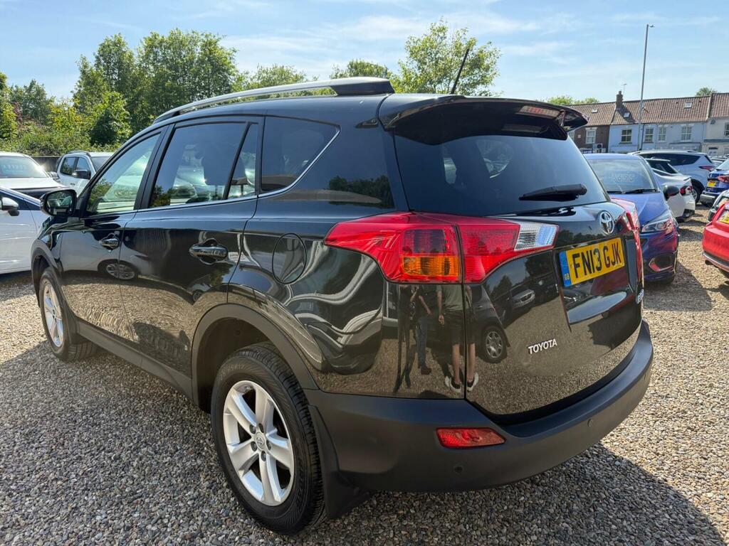 Toyota Rav 4 Suv 2.0 D-4d Invincible 2Wd Euro 5 Ss 2013 FN13GJK Black #5