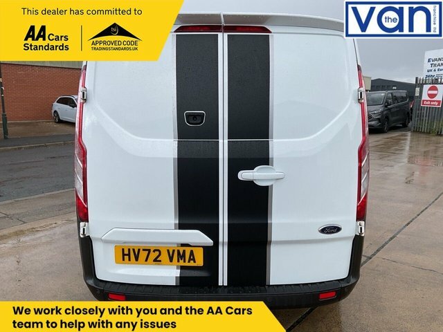 Ford Transit Custom 2.0 300 Ecoblue Trail Panel Van HV72VMA White #4