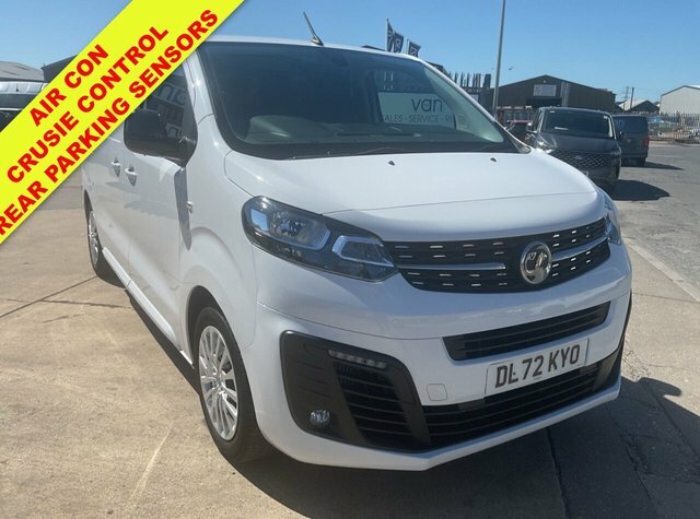 Vauxhall Vivaro 1.5 Turbo D 2700 Pro Panel Van 6Dr L White