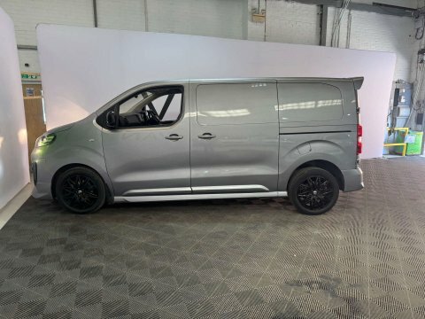 Vauxhall Vivaro 2023 23 2.0 FG23XUC Grey #4