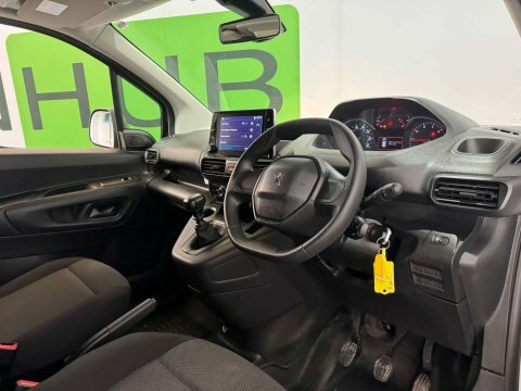 Peugeot Partner 2023 23 1.5 KK23BSX White #2