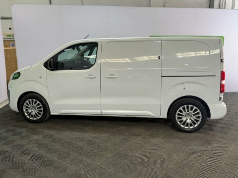 Vauxhall Vivaro 2023 72 1.5 DL72OSW White #3