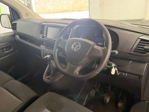 Vauxhall Vivaro 2023 72 1.5 DL72OSW White #2