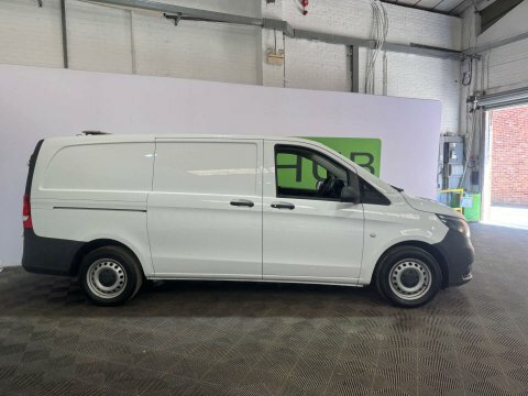 Mercedes-Benz Vito 2022 22 2.1 YC22ENF White #3
