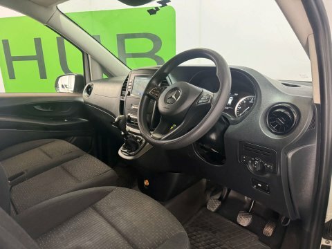 Mercedes-Benz Vito 2022 22 2.1 YC22ENF White #2