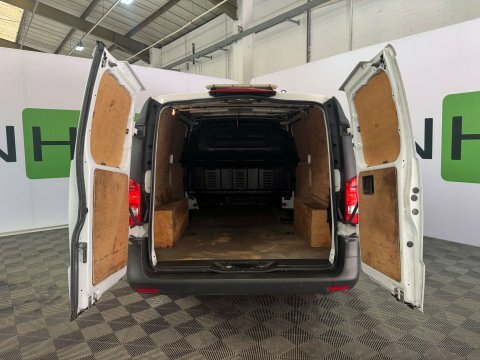Mercedes-Benz Vito 2022 22 2.1 YC22ENF White #4