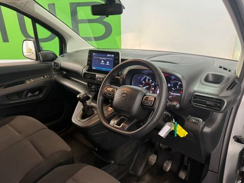 Citroen Berlingo 2023 23 1.5 WO23XXA Grey #2