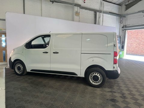 Peugeot Expert 2023 73 1.5 YC73ZWJ White #4