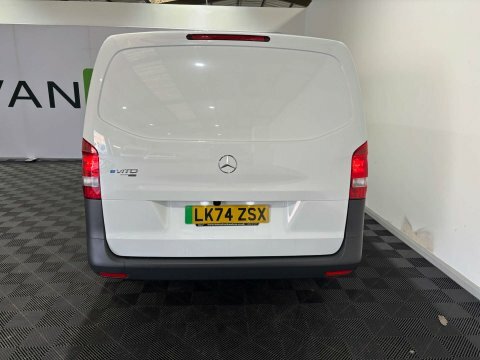 Mercedes-Benz eVito Mpv White #7