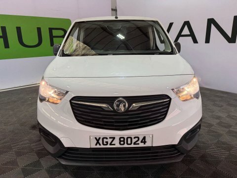 Vauxhall Combo 2022 72 1.5 XGZ8024 White #5