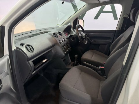 Volkswagen Caddy Maxi Mpv Red #19